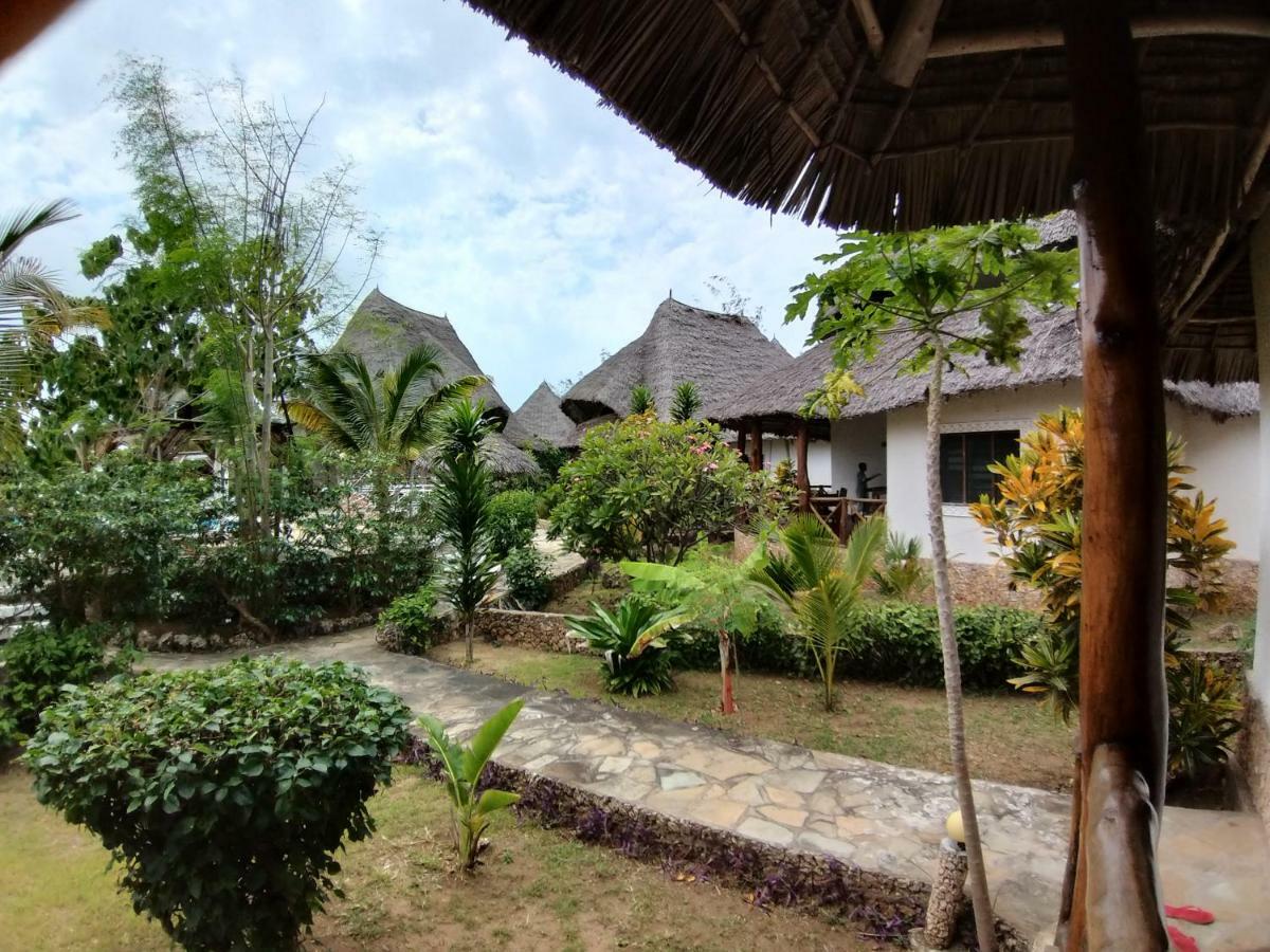 Malaika Beach Villas Malindi Exterior photo