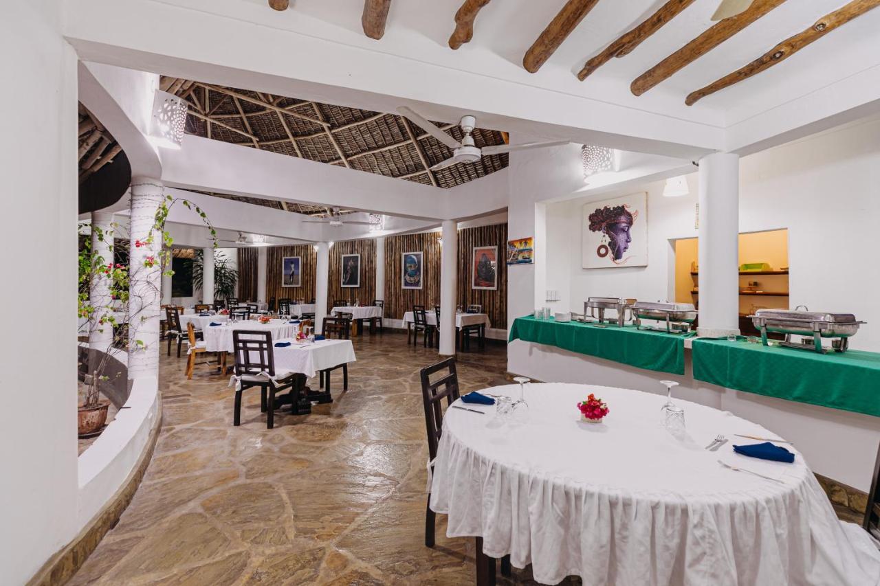 Malaika Beach Villas Malindi Exterior photo