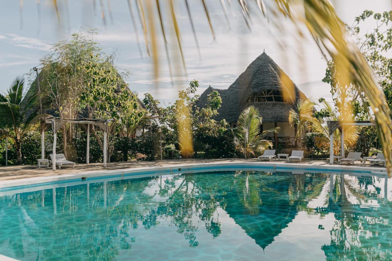Malaika Beach Villas Malindi Exterior photo